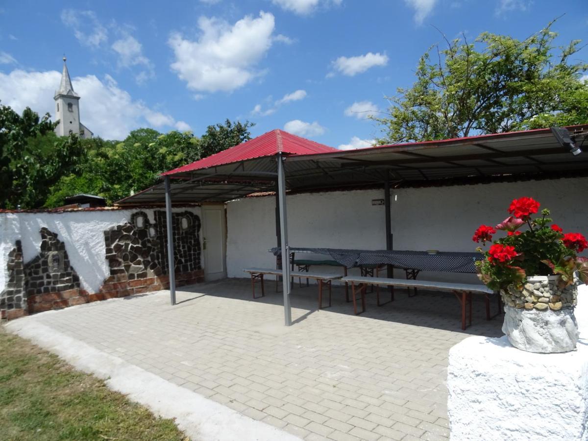 Guesthouse Ilona Velky Kamenec Екстер'єр фото