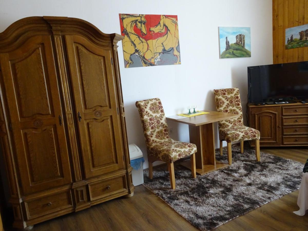 Guesthouse Ilona Velky Kamenec Екстер'єр фото