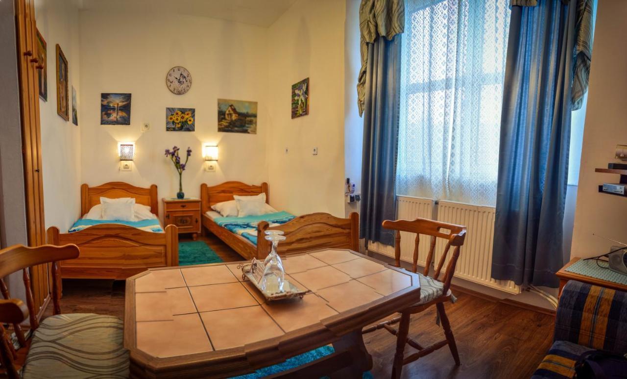 Guesthouse Ilona Velky Kamenec Екстер'єр фото